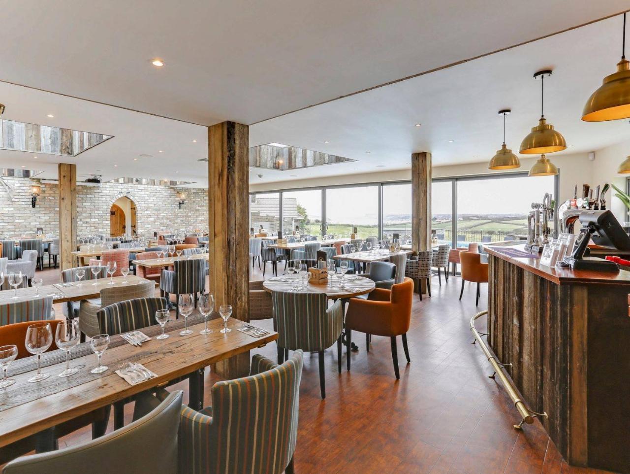 The Pickwick Inn&Oliver's Restaurant Padstow Exterior foto